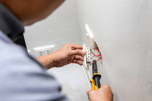 Best Residential Electrician Services  in Beloit, KS